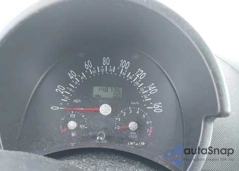 2005 Volkswagen New Beetle Gls 1.8T from USA, damaged, VIN 3VWCD31Y65M318164